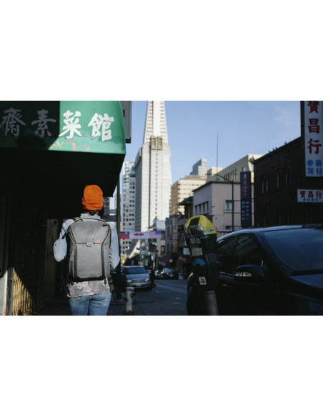 Plecak PEAK DESIGN  Everyday Backpack 20L v2 - Grafitowy - EDLv2