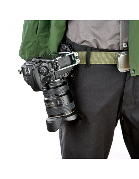 3 Legged Thing Ellie PD Universal L-Bracket with Peak Design Capture-compatible base - Grey