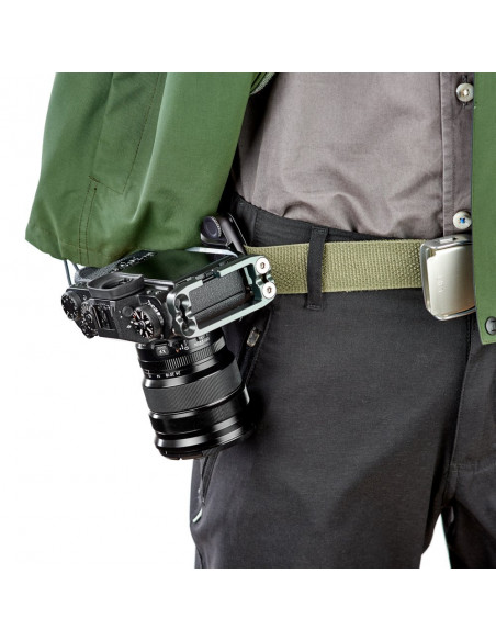 3 Legged Thing Ellie PD Short Universal L-Bracket with Peak Design Capture-compatible short base - Grey