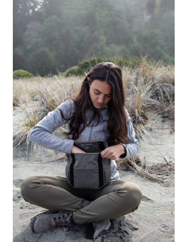 Peak Design Field Pouch Charcoal v2 -...