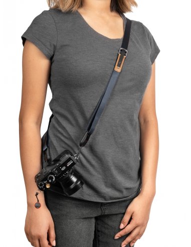 Peak Design Leash Midnight v3