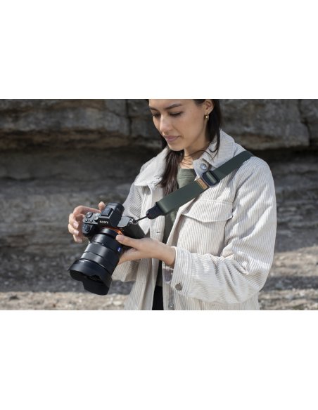 Pasek na szyję lub ramię SLIDE LITE SAGE v3 szarozielony do lekkich aparatów