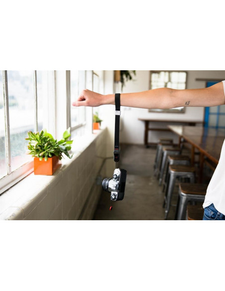 Peak Design Cuff Ash v3